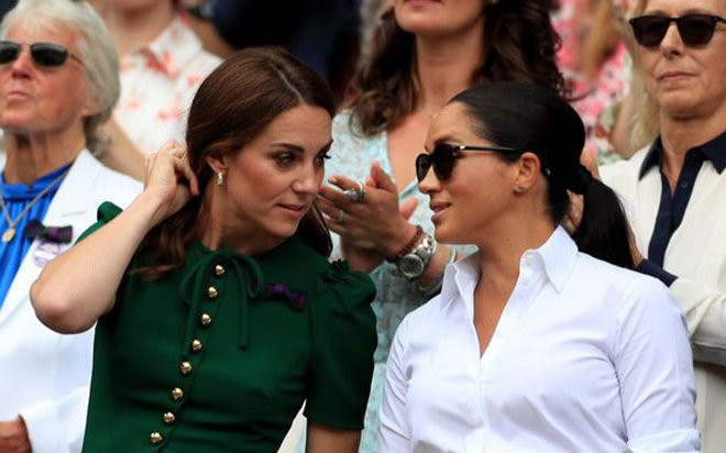 Meghan bí mật gọi điện nhờ Kate giúp đỡ giữa 'tâm bão' do Harry gây nên? Ảnh 2