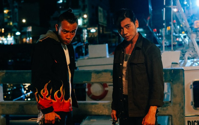 Hé lộ sự thật về mối quan hệ khắc khẩu của Xa 'si tình' và 'trai đểu' Túc trong 'Bông hồng lửa' Ảnh 2