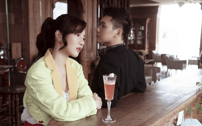 Kết hợp ăn ý, 'Sài Gòn hôm nay mưa' của Jsol và Hoàng Duyên trụ vững loạt BXH nhạc số Ảnh 2