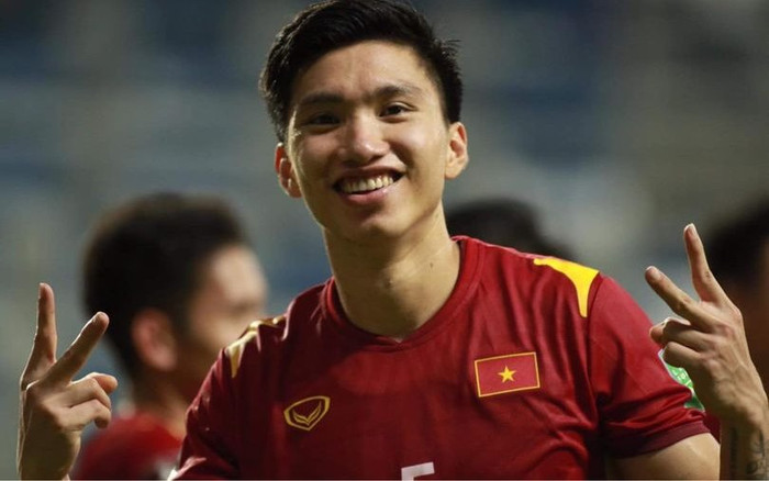 Phạm sai lầm trước tuyển Malaysia, Đoàn Văn Hậu có động thái này ngay sau đó Ảnh 2