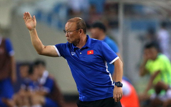 Tin cực vui cho thầy Park: Tại sao Việt Nam nếu thua UAE cũng rộng cửa đi tiếp? Ảnh 2
