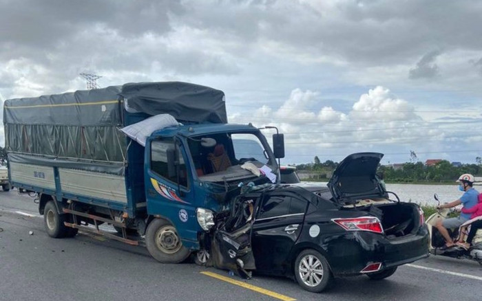 Vụ tai nạn 3 người tử vong trong đó có 2 mẹ con ở Hưng Yên: 2 xe đều không truyền dữ liệu hành trình Ảnh 2