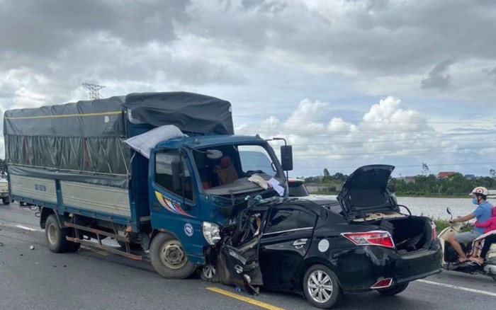 Vụ tai nạn làm 3 người tử vong ở Hưng Yên: Xe ô tô con Vios đã lấn làn Ảnh 2