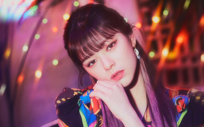 Jeongyeon nhăn mặt khi diễn cùng TWICE, dân mạng hoang mang 'Chuyện gì thế?' Ảnh 2