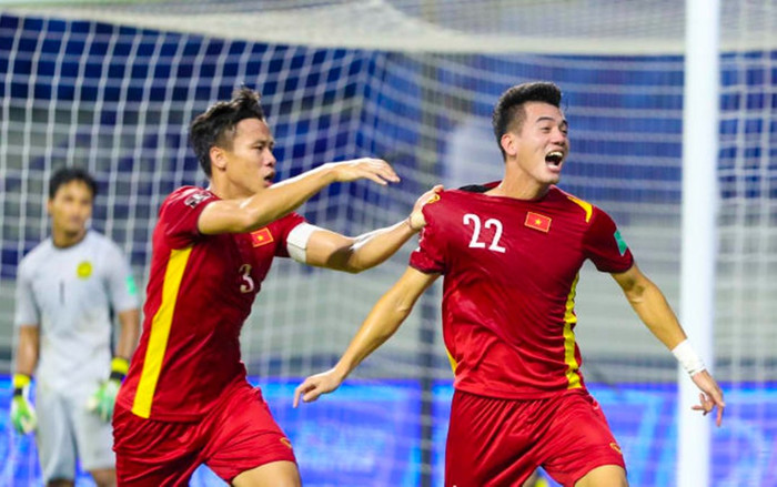 Tiến Linh sắp chạm cột mốc bàn thắng của huyền thoại bóng đá Việt Nam Ảnh 2