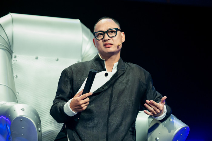 Dù có như thế nào đi chăng nữa thì nam nhạc sĩ vẫn sẽ đối xử công bằng với các chiến binh