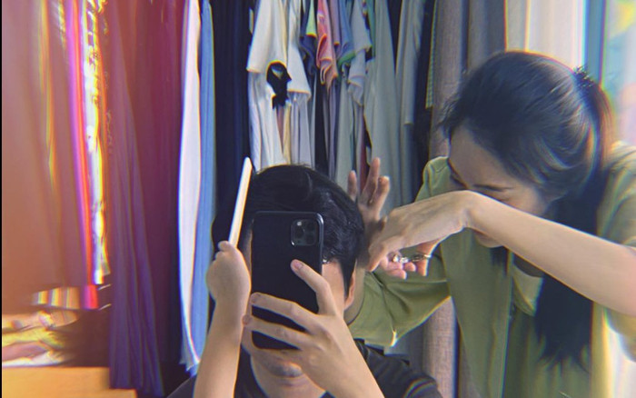 Ông xã Đặng Thu Thảo khoe được vợ và con gái cưng cắt tóc tại nhà, ai nhìn cũng ghen tị Ảnh 2