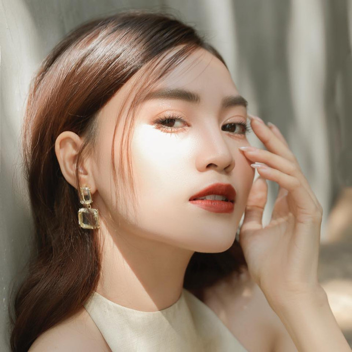 Hay kiểu makeup sương sương glowy skin như các nàng Hàn Quốc