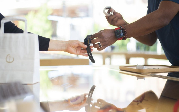 Lộ loạt tin đồn siêu hấp dẫn về đồng hồ thông minh Apple Watch Ảnh 2