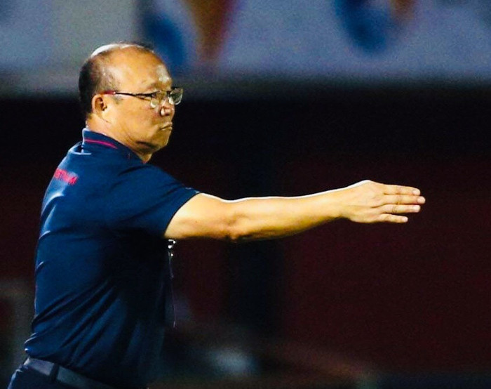 Không có HLV Park Hang Seo trên băng ghế chỉ đạo là tổn thất rất lớn cho tuyển Việt Nam trước UAE.