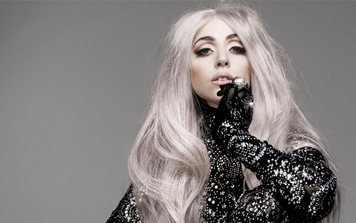 Thì ra đây mới là nhân vật hy sinh nhiều nhất trong sự nghiệp của Lady Gaga... Ảnh 2