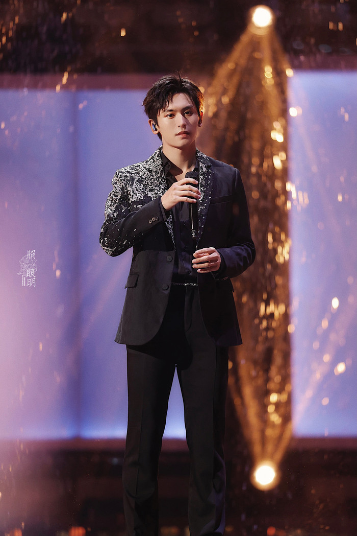 Trương Triết Hạn sau hai concert gần nhất: Chưa phải là ca sĩ giỏi? Ảnh 9