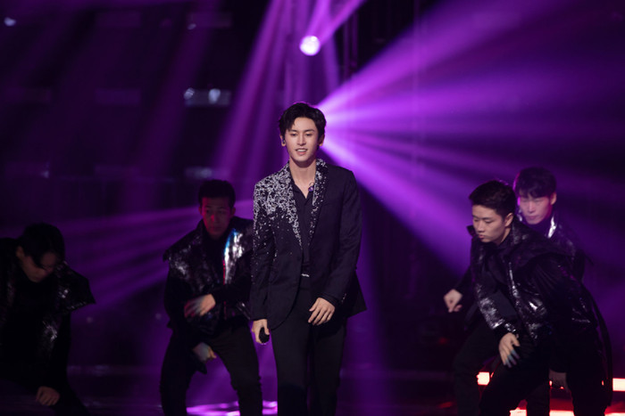 Trương Triết Hạn sau hai concert gần nhất: Chưa phải là ca sĩ giỏi? Ảnh 6