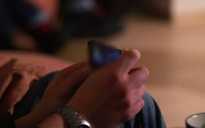 Vụ nam sinh lớp 12 dùng hình ảnh nhạy cảm tống tiền 2 cô giáo: 'Đó là tận cùng của hành vi vô giáo dục' Ảnh 2