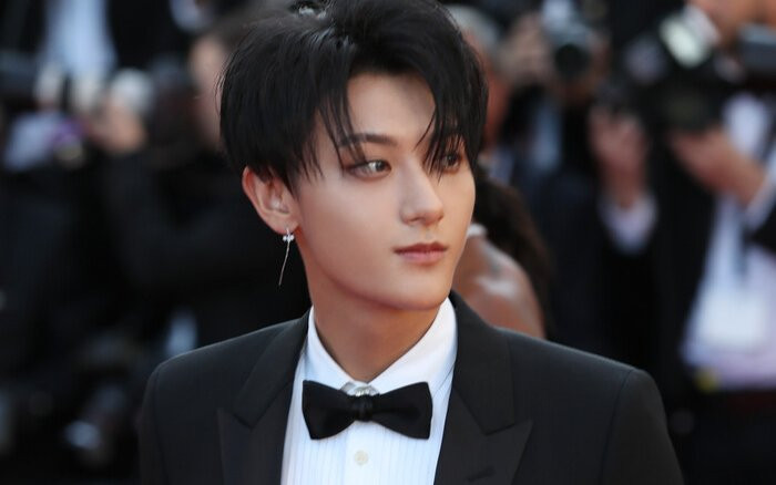 Hoàng Tử Thao bị réo tên khi đăng bài cực gắt, mắng chửi fan không tiếc lời trên MXH Ảnh 2