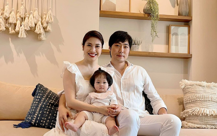 Pha Lê nói gì khi bị la ó đánh cầu lông cùng chồng nơi công cộng nhưng không đeo khẩu trang Ảnh 2