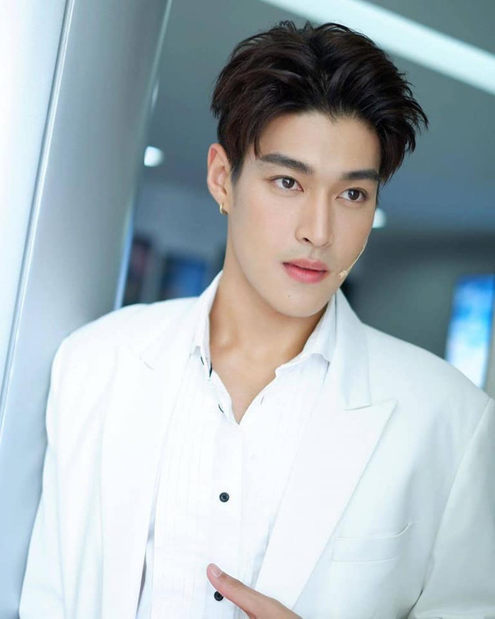 Profile nam phụ được săn đón nhiều chẳng kém nam chính trong 'Praomook': Ngoài đời là hoa đã có chủ! Ảnh 8
