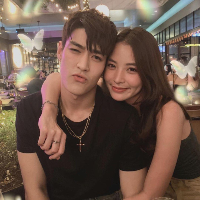Krating hạnh phúc bên bạn gái hơn 2 tuổi