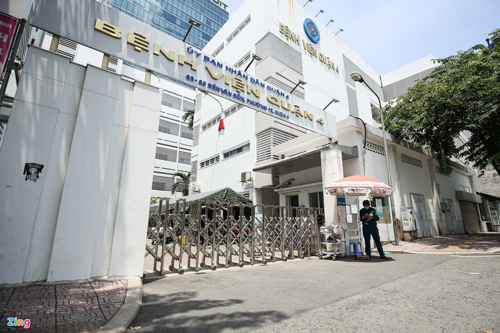 Bệnh viện quận 4 (TP.HCM) tạm ngưng khám chữa bệnh từ hôm nay để phục vụ công tác phòng chống dịch COVID-19. Ảnh: Zing
