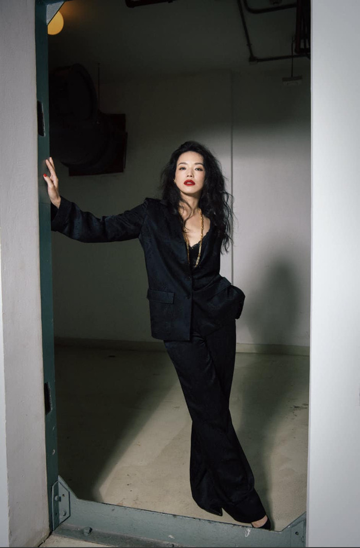 Nhìn Thư Kỳ khán giả hồi tưởng lại nhan sắc một thời năm 90s của cô