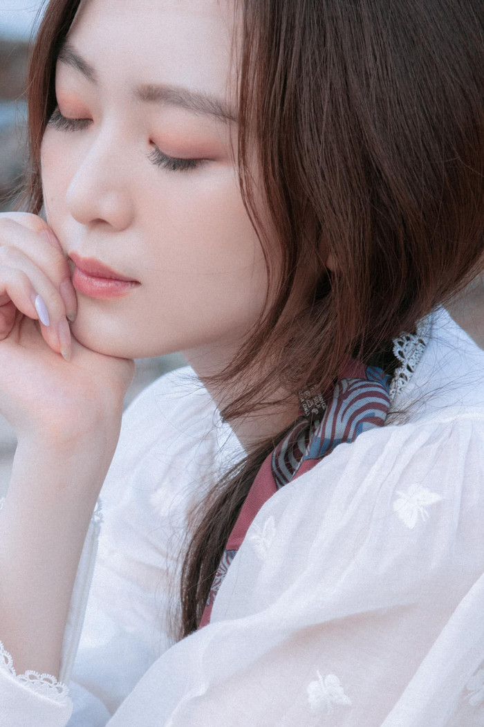 Được biết Anh Sa sinh năm 1995 vàtừng tốt nghiệp Đại học Lehigh tại Pennsylvania nước Mỹ.