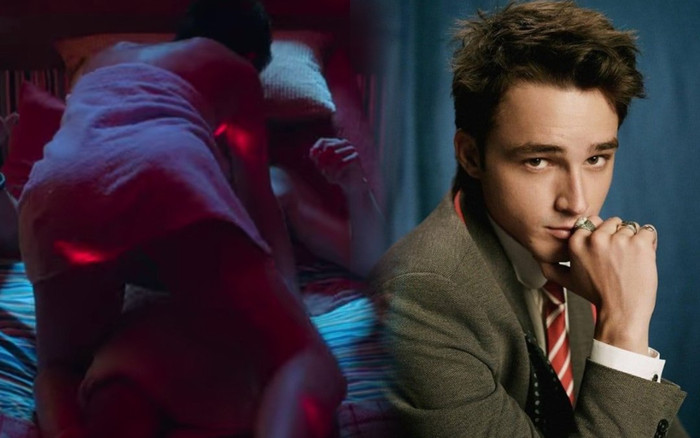 'Elite 4' tập 2: Loạt cảnh nóng cực cháy, tình tay ba khiến người xem choáng váng Ảnh 2