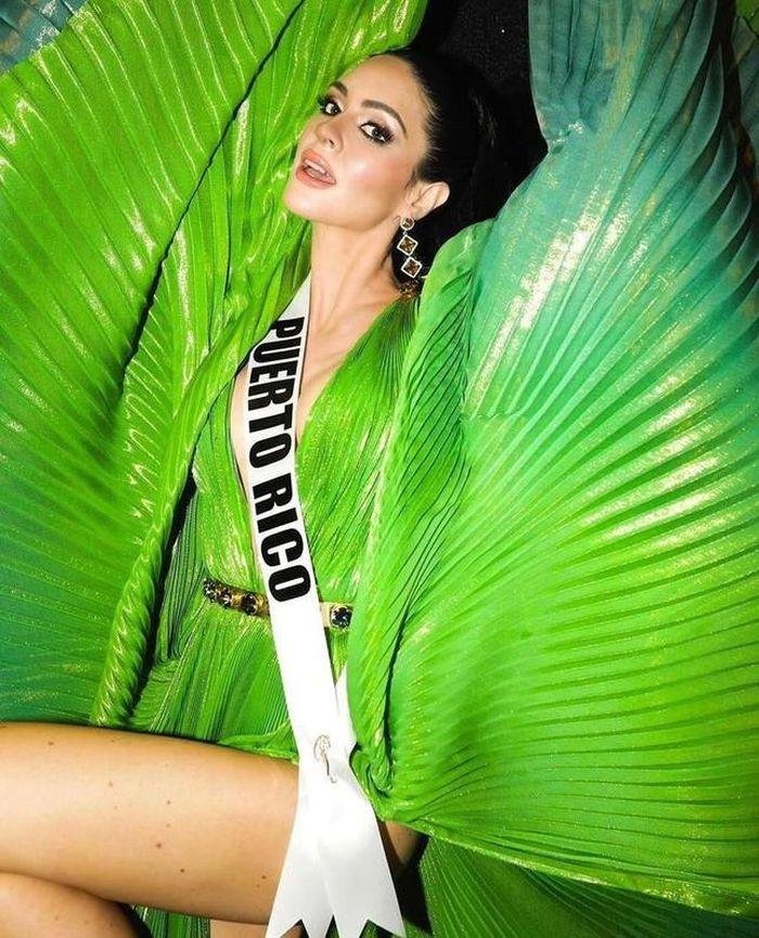 Váy dạ hội Miss Universe: Bán kết hay Chung kết mới thực sự là đỉnh của chóp? Ảnh 6