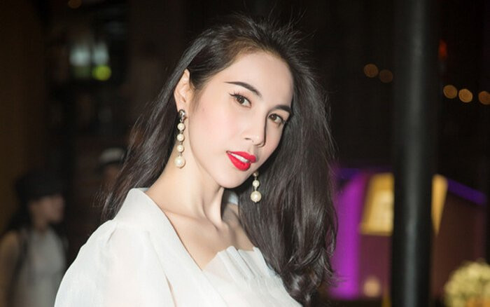 Thủy Tiên lần đầu tiết lộ mức cát-xê lúc mới đi hát, khẳng định 'ăn đứt' Công Vinh Ảnh 2