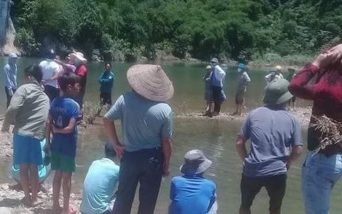 Thiếu niên 16 tuổi từ Hà Nội lên Hoà Bình tắm sông bị đuối nước thương tâm Ảnh 2