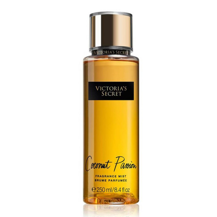 Hương thơm nhiệt đới gồm dừa tươi, vani và hoa lily của Coconut Passion rất phù hợp cho bạn dùng vào ban ngày.