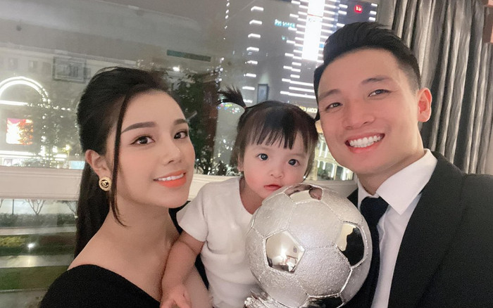 Bùi Tiến Dũng hài hước thông báo giới tính của bé thứ hai Ảnh 2