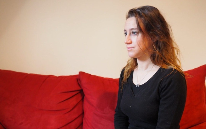 Cuộc đời bi thảm của người phụ nữ giết cha dượng sau 25 năm bị xâm hại và ép bán dâm Ảnh 2