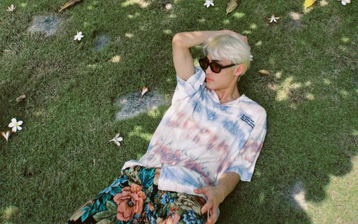 Trên hình cool ngầu vậy thôi chứ ngoài đời Wren Evans dễ thương thế này cơ mà Ảnh 2