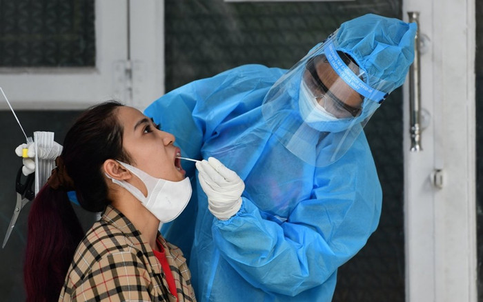 TP.HCM: Phong tỏa một tòa của chung cư HQC Plaza do liên quan tới ca nghi mắc Covid-19 Ảnh 2