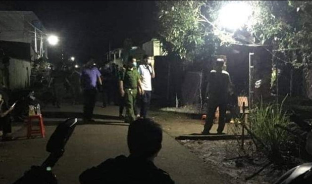 Công an tiến hành khám nghiệm hiện trường. Ảnh: BVPL