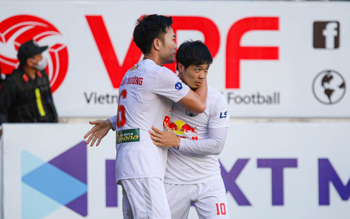 Đá tập trung V.League 2021 tại Gia Lai, tại sao không? Ảnh 2