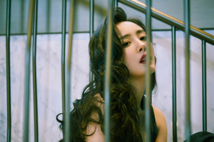 Dương Mịch cùng bố ruột thành lập công ty giải trí mới: Thà làm giàu chứ không muốn chăm con? Ảnh 11