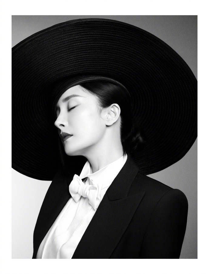 Dương Mịch cùng bố ruột thành lập công ty giải trí mới: Thà làm giàu chứ không muốn chăm con? Ảnh 10