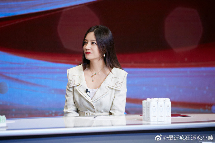 Huỳnh Hiểu Minh và Triệu Vy hợp tác trong phim truyền hình mới 'Cuộc chiến hoa hồng'? Ảnh 10