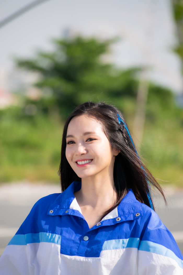 Ngoài ra, qua MV nữ ca sĩ còn cho thấy nhan sắc ngày càng rạng rỡ.