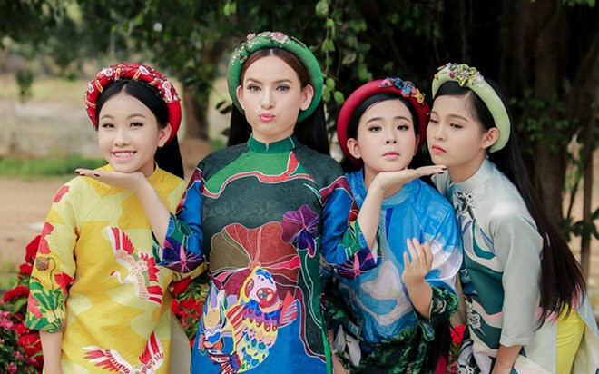 Phi Nhung: 'Cảm ơn ông trời đã cho con những đứa con biết thương mẹ thương các em' Ảnh 2
