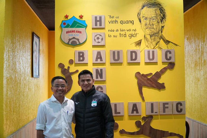 Bầu Đức: 'Bất cứ vinh quang nào đi liền với nó là sự trả giá'.Ảnh: Kiatisak