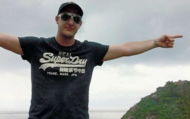 Du khách người Anh Nick Pearson.