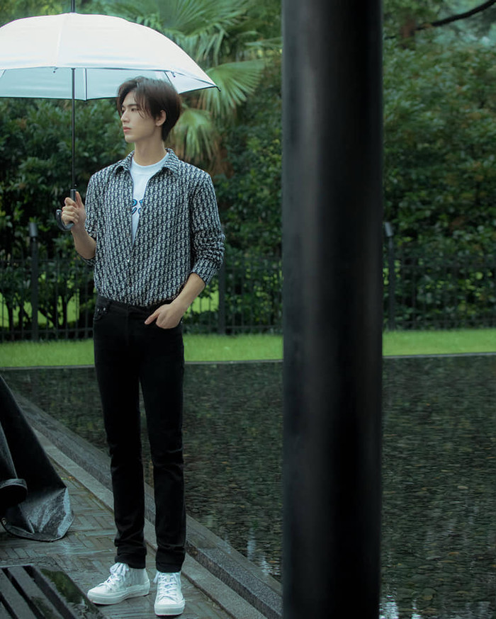 Lộ ảnh Trương Lăng Hách trong tạo hình Hoa Thành: Tuyệt cảnh quỷ vương khiến tam giới khiếp sợ đây sao? Ảnh 8