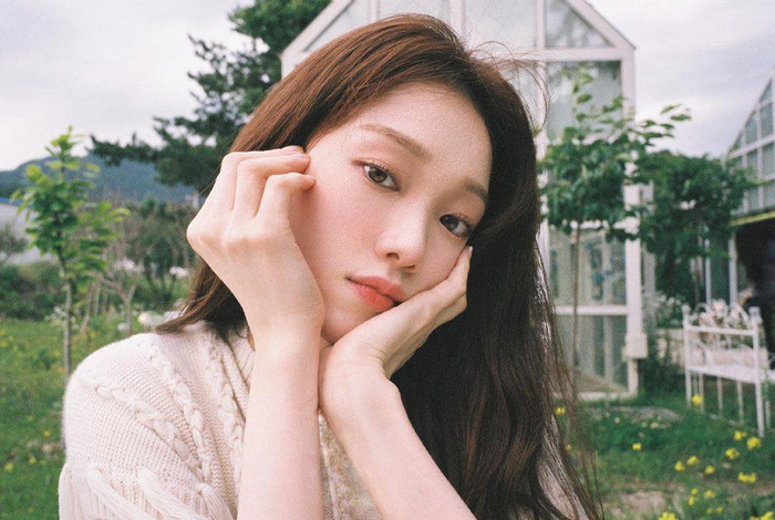 Sự thật đằng sau tin đồn hẹn hò của Loco - Lee Sung Kyung khiến fan 'mừng hụt': ra mắt ca khúc mới thôi! Ảnh 4