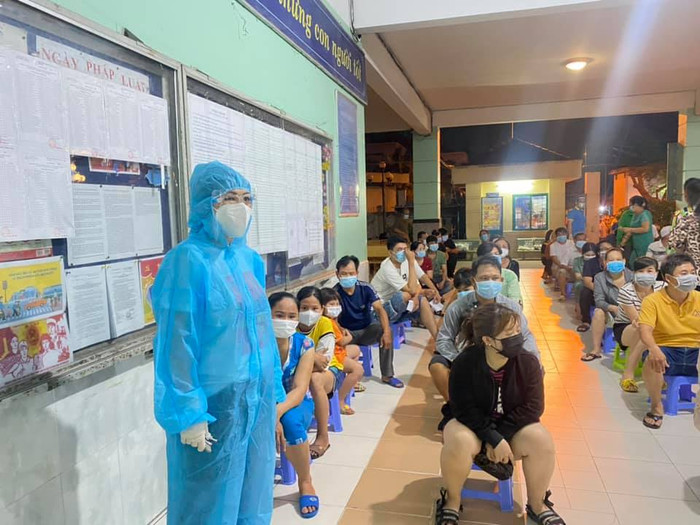 Hình ảnh ca sĩ Phương Thanh trong một buổi lấy mẫu ở quận Bình Tân mới đây