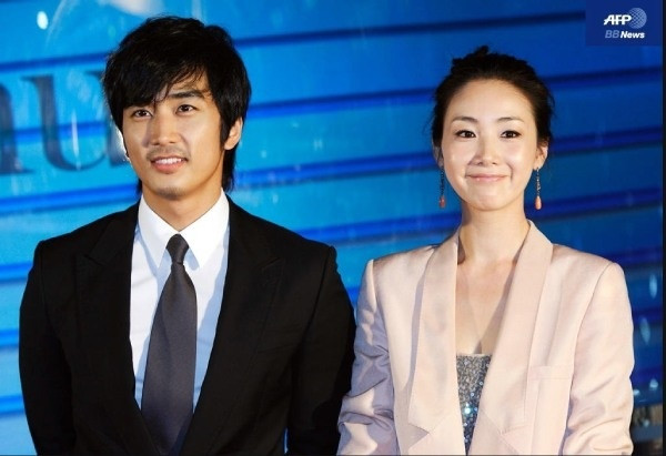 Tình trường của nam chính 'Voice 4': Lưu Diệc Phi là người đến sau, Son Ye Jin phải lên tiếng đính chính Ảnh 4