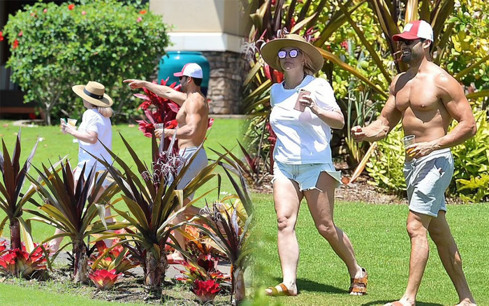 Britney Spears vui vẻ du lịch cùng bạn trai sau kết thúc phiên toà đòi chấm dứt quyền bảo hộ Ảnh 2