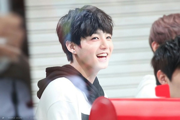 Dân mạng đào lại loạt hình Jungkook (BTS) thuở mới ra mắt: '16 tuổi mà quá giỏi' Ảnh 6