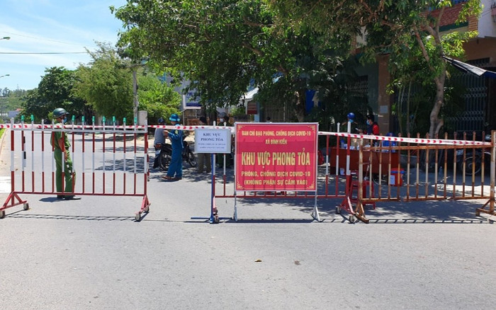 Hơn 1.000 công nhân ở Phú Yên tạm nghỉ do có một nhân viên trong khu công nghiệp mắc COVID-19 Ảnh 2